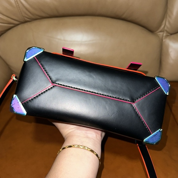 🔥🔥🔥Michael Kors Manhattan Black Leather Multicolor Top Handle Crossbody Bag - Picture 11 of 16